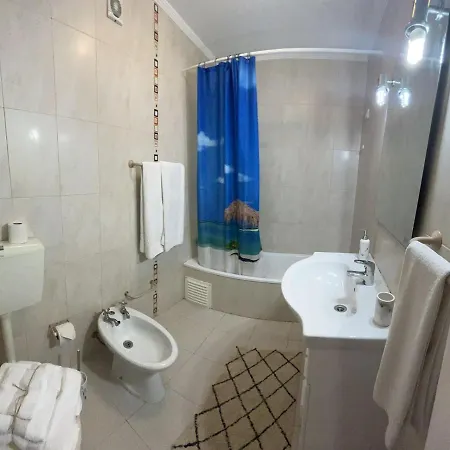 Mantamar I Manta Rota